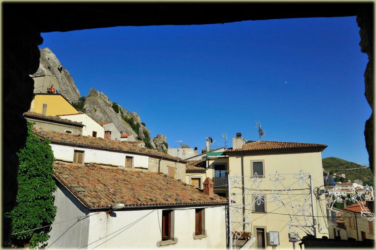 Hotel Il Palazzo Del Barone - Stanza Dei Maiorana à Pietrapertosa Extérieur photo
